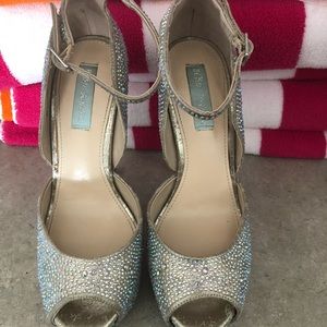 Betsey Johnson Glitter Heels size 8